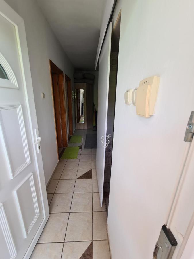 Zseki Apartman Hajdúszoboszló Екстериор снимка